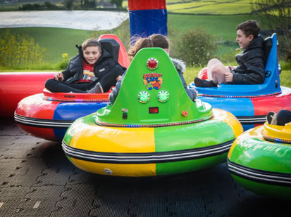 Bumper car hire Northern Ireland. Spining bumper car rental